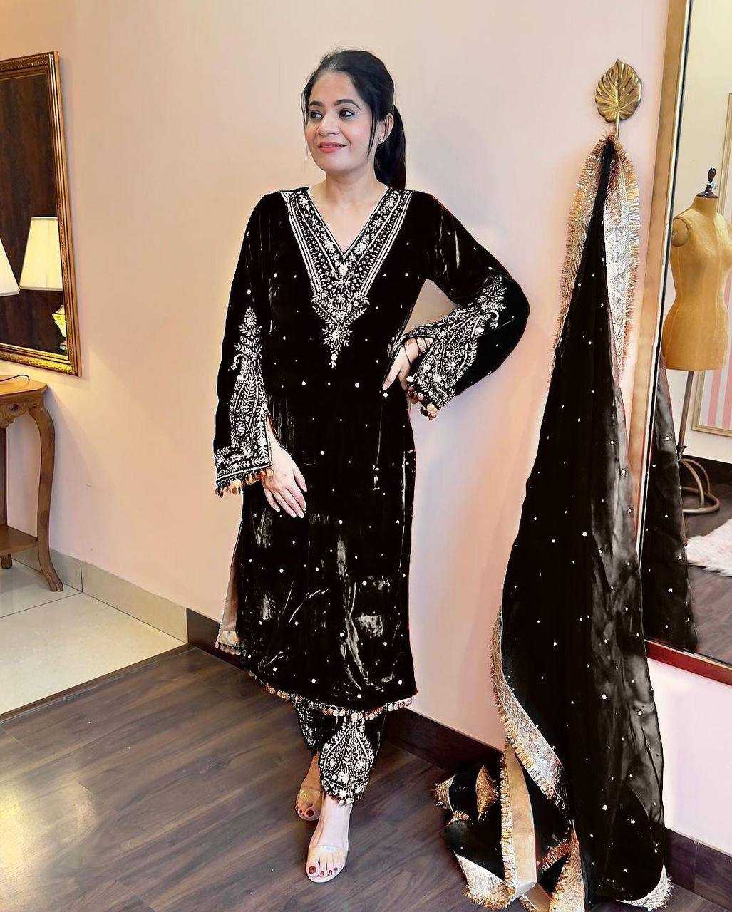 Kashmiri Velvet Embroidered Palazzo Ladies Silk Suit