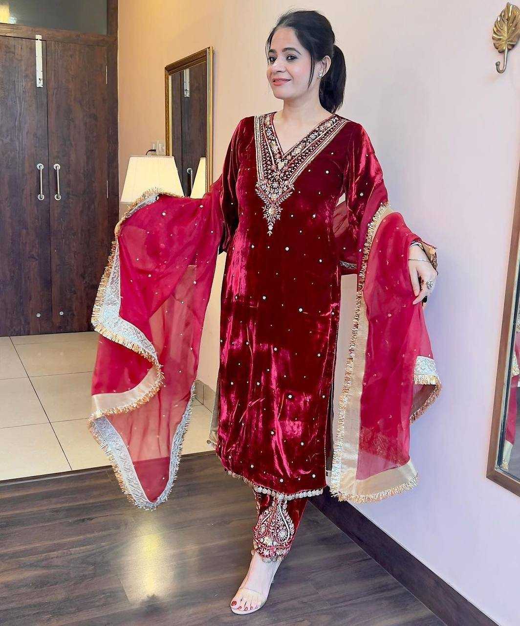 Kashmiri Velvet Embroidered Palazzo Ladies Silk Suit