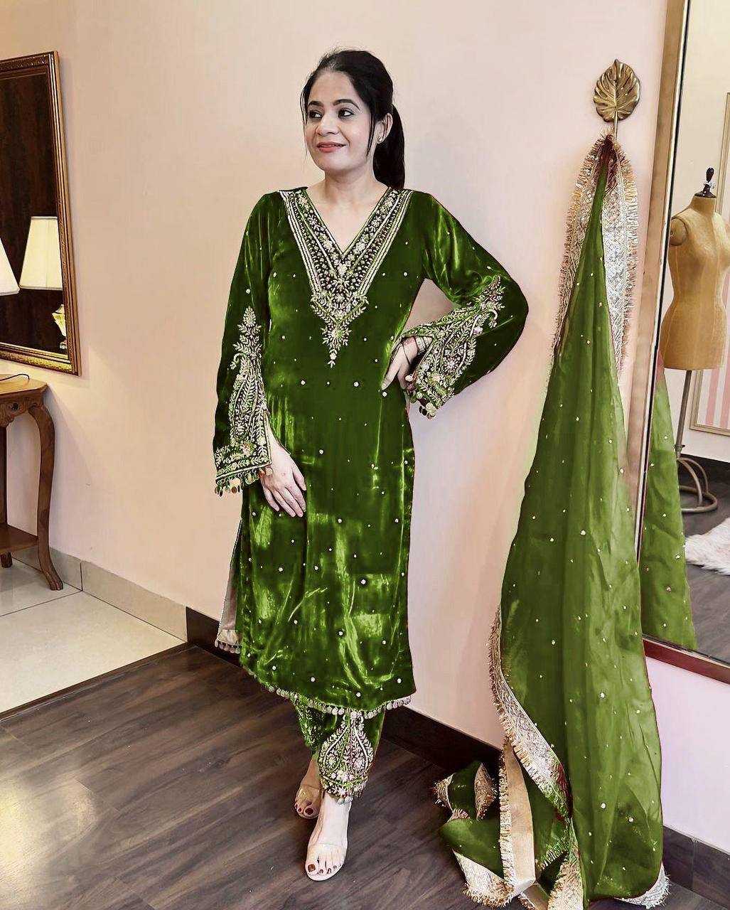 Kashmiri Velvet Embroidered Palazzo Ladies Silk Suit