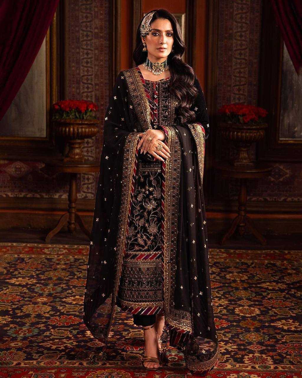 Velvet Embroidery Ladies Silk Party Wear Zari Work Suit