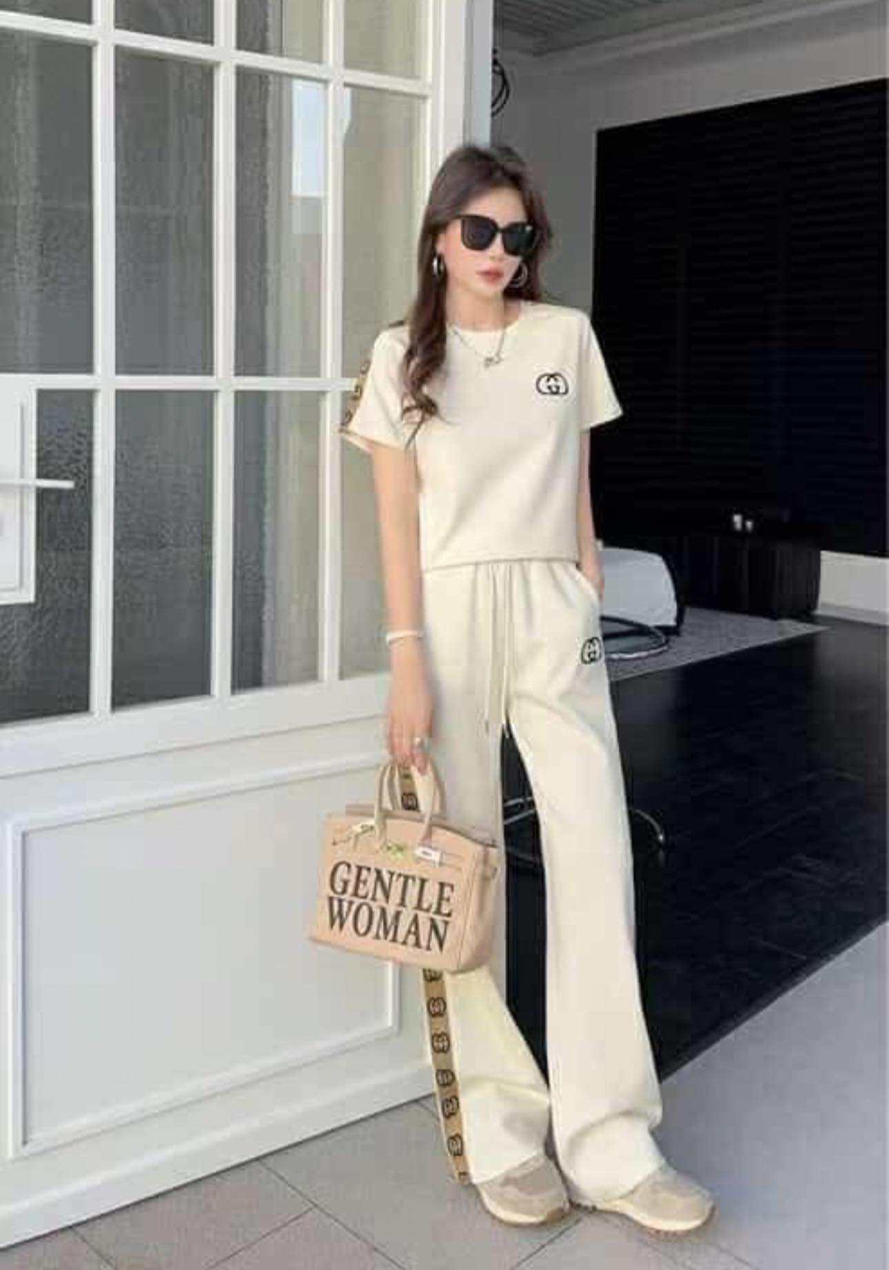 Luxury Women GG Logo Side Stripe Design Cord Set