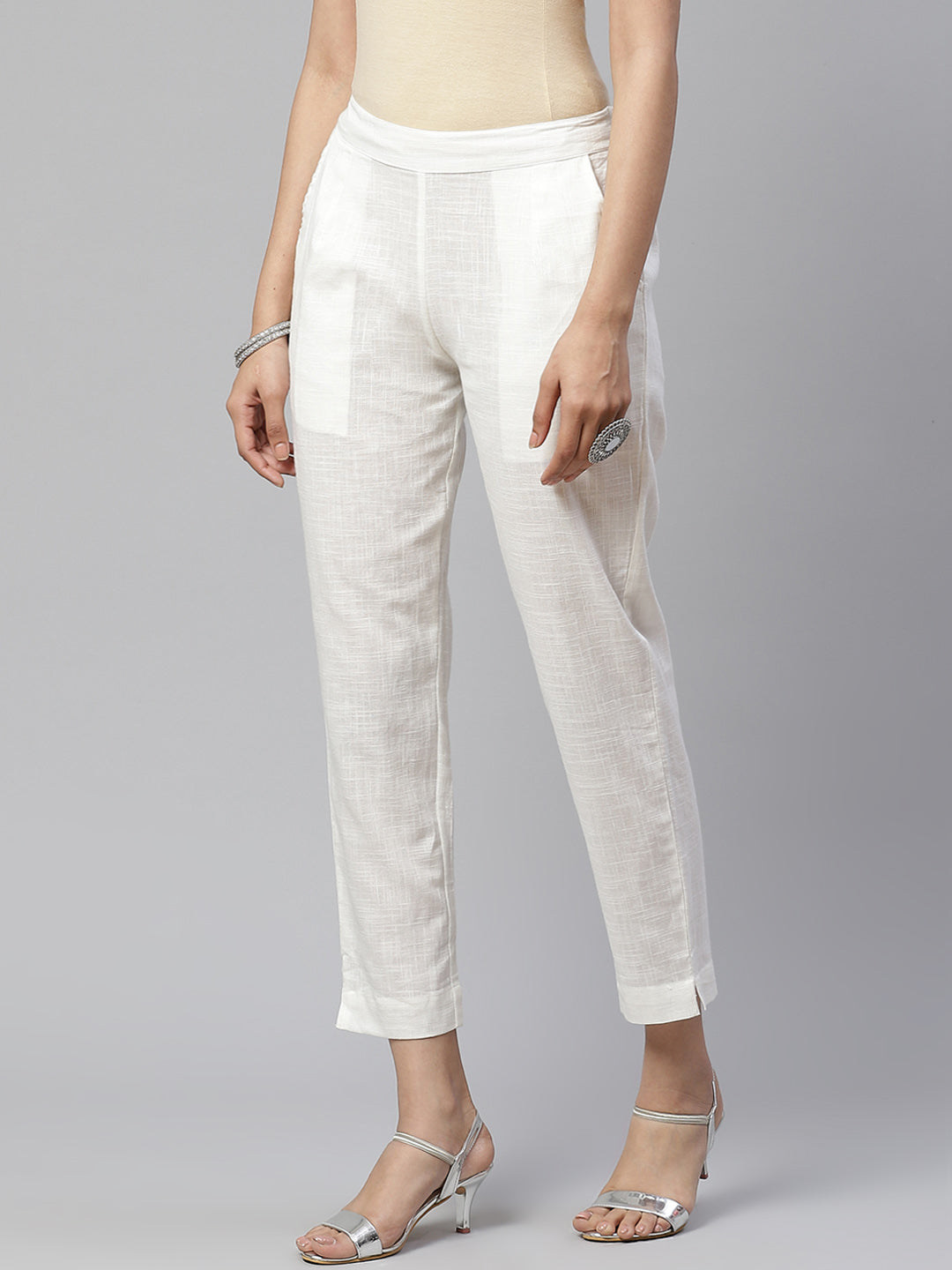 Off-White Comfort Regular Fit Solid Cotton Cigarette Trousers