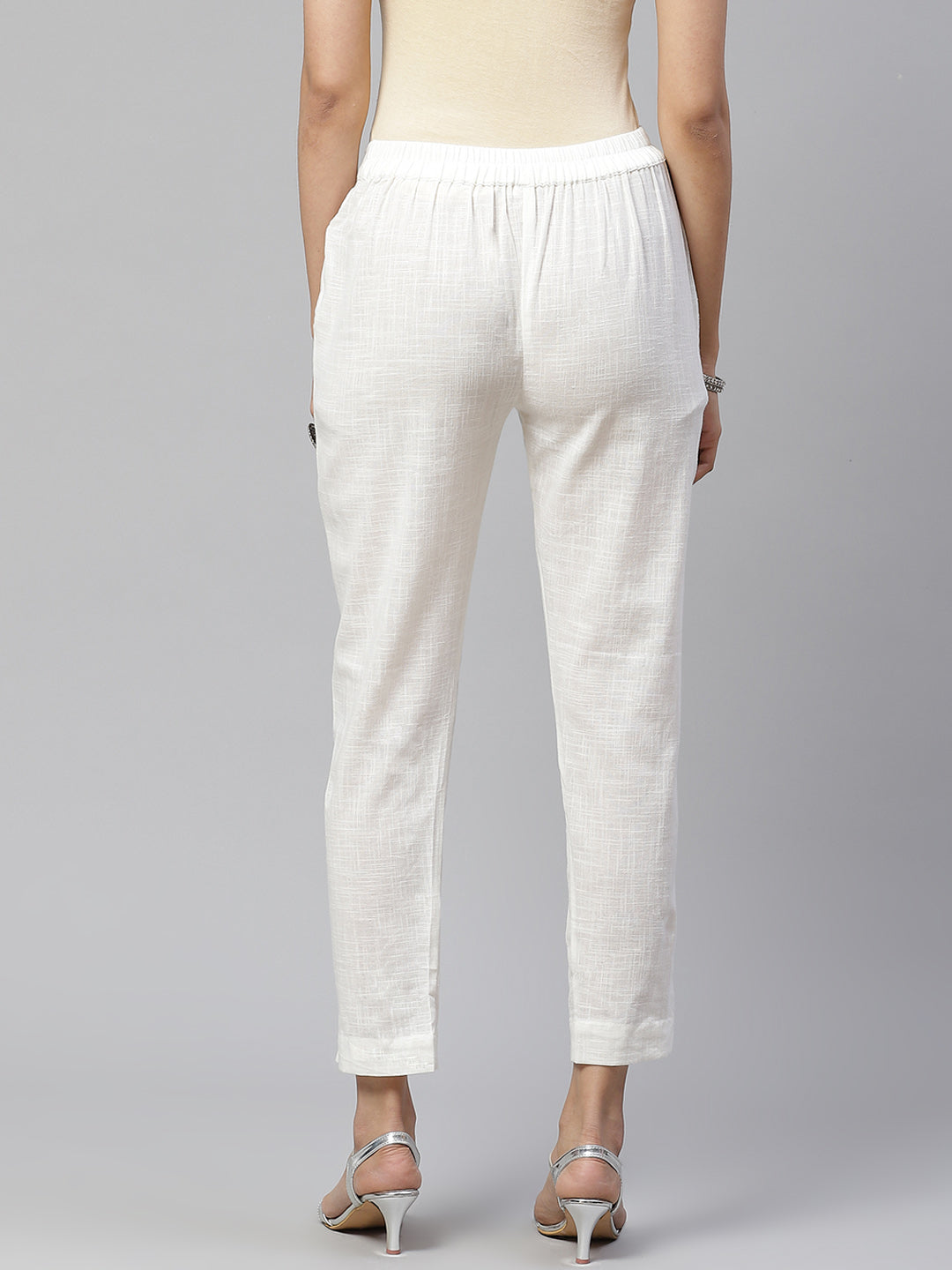 Off-White Comfort Regular Fit Solid Cotton Cigarette Trousers