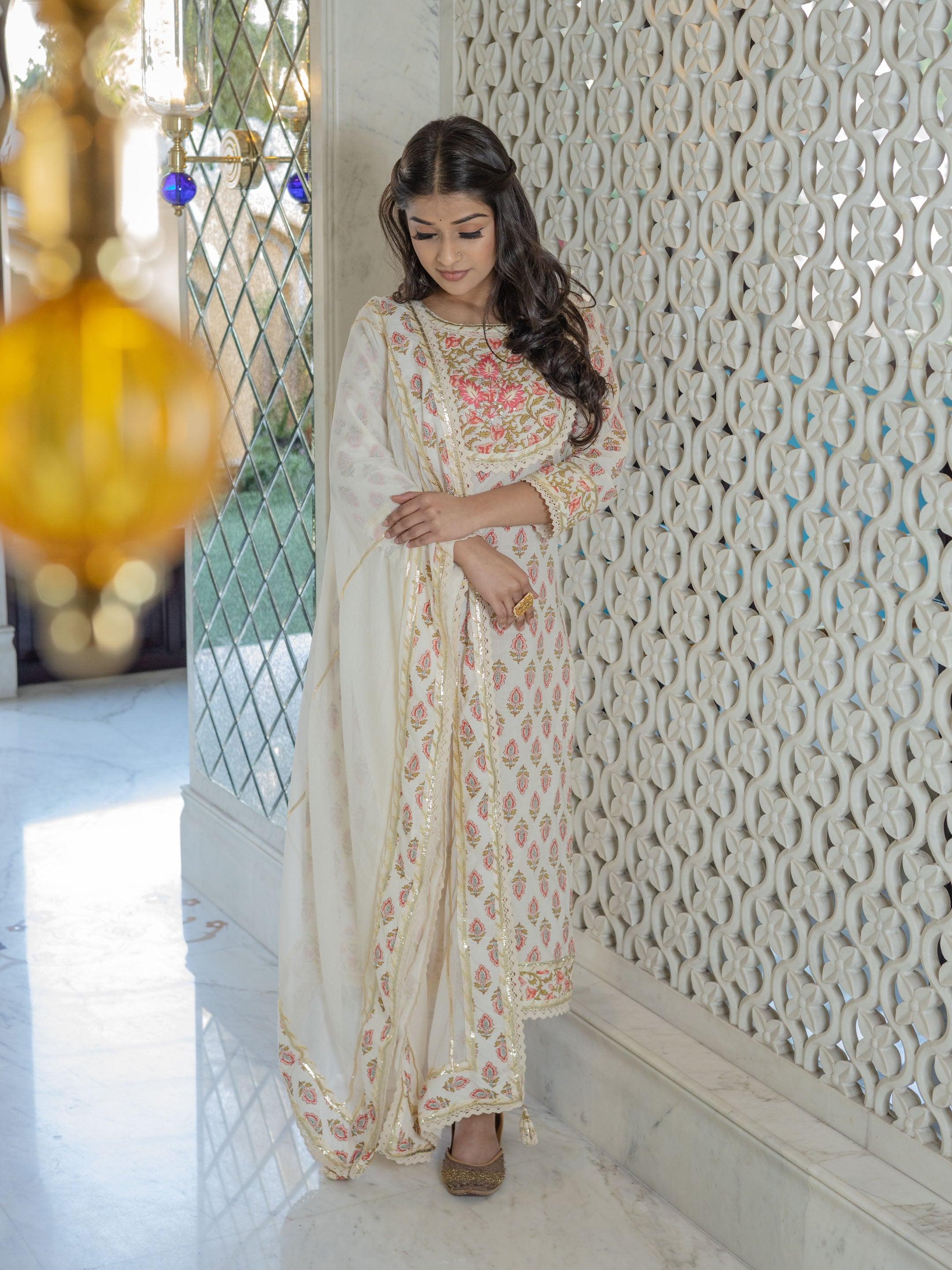 Divena Off white Cotton Straight Kurta Pant set with Dupatta - divenaworld.com