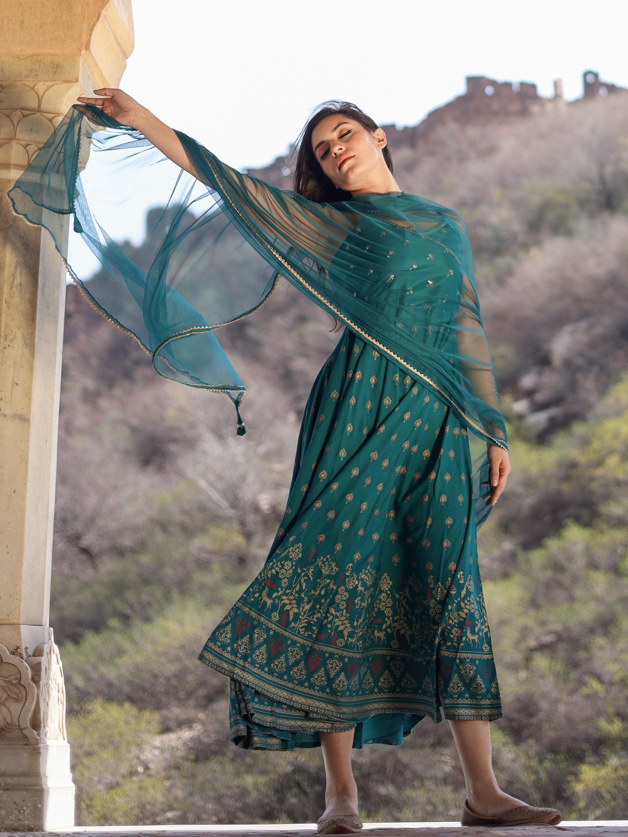 Divena Rama green Rayon Shoulder Strip Anarkali Kurta with Net Dupatta - divenaworld.com