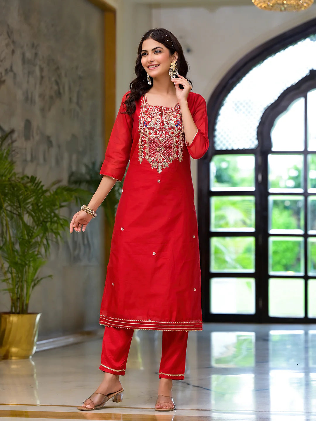 Sartaj Red Embroidered Chanderi Silk Kurta pants with Banarashi Dupatta
