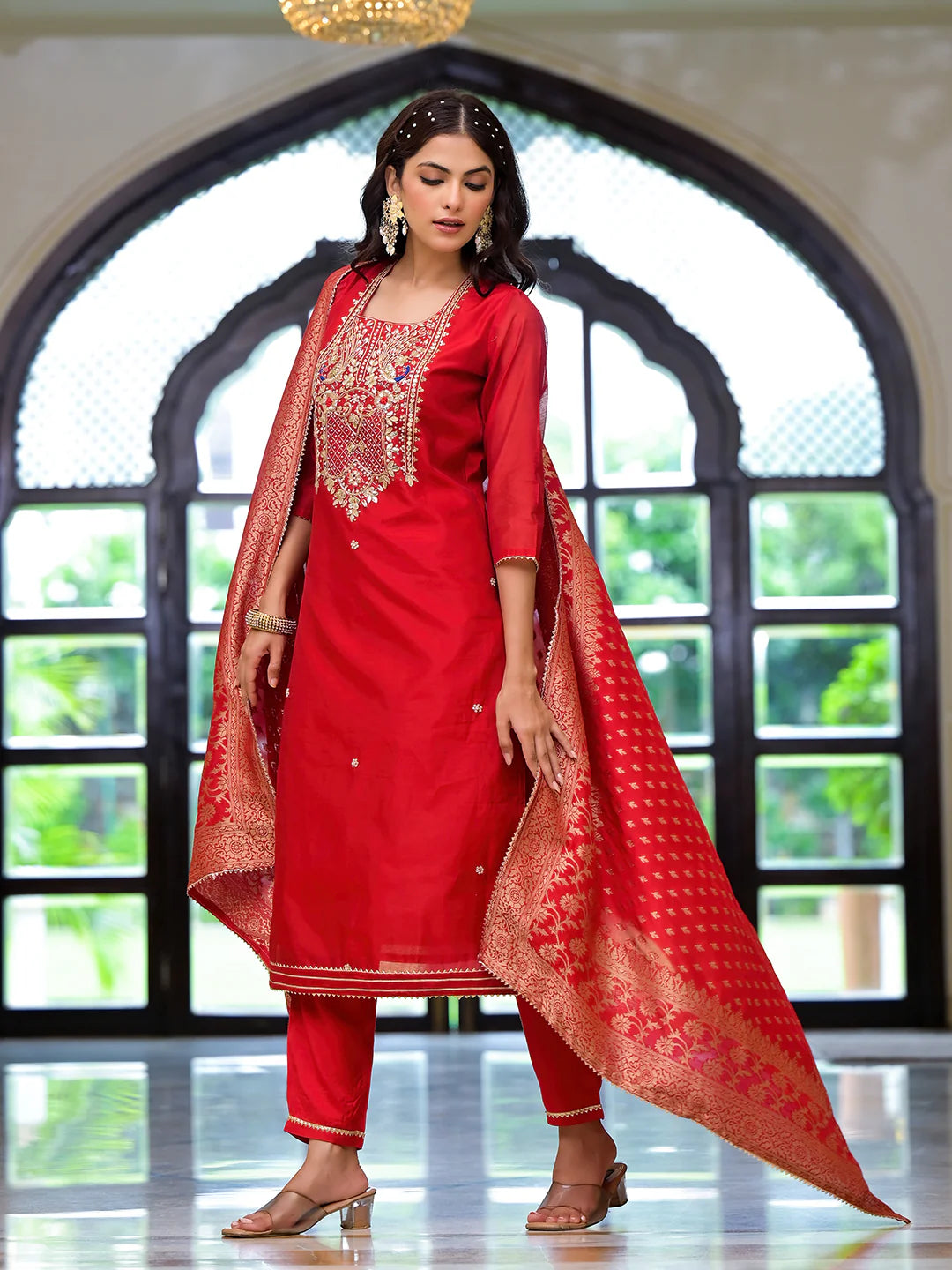 Sartaj Red Embroidered Chanderi Silk Kurta pants with Banarashi Dupatta
