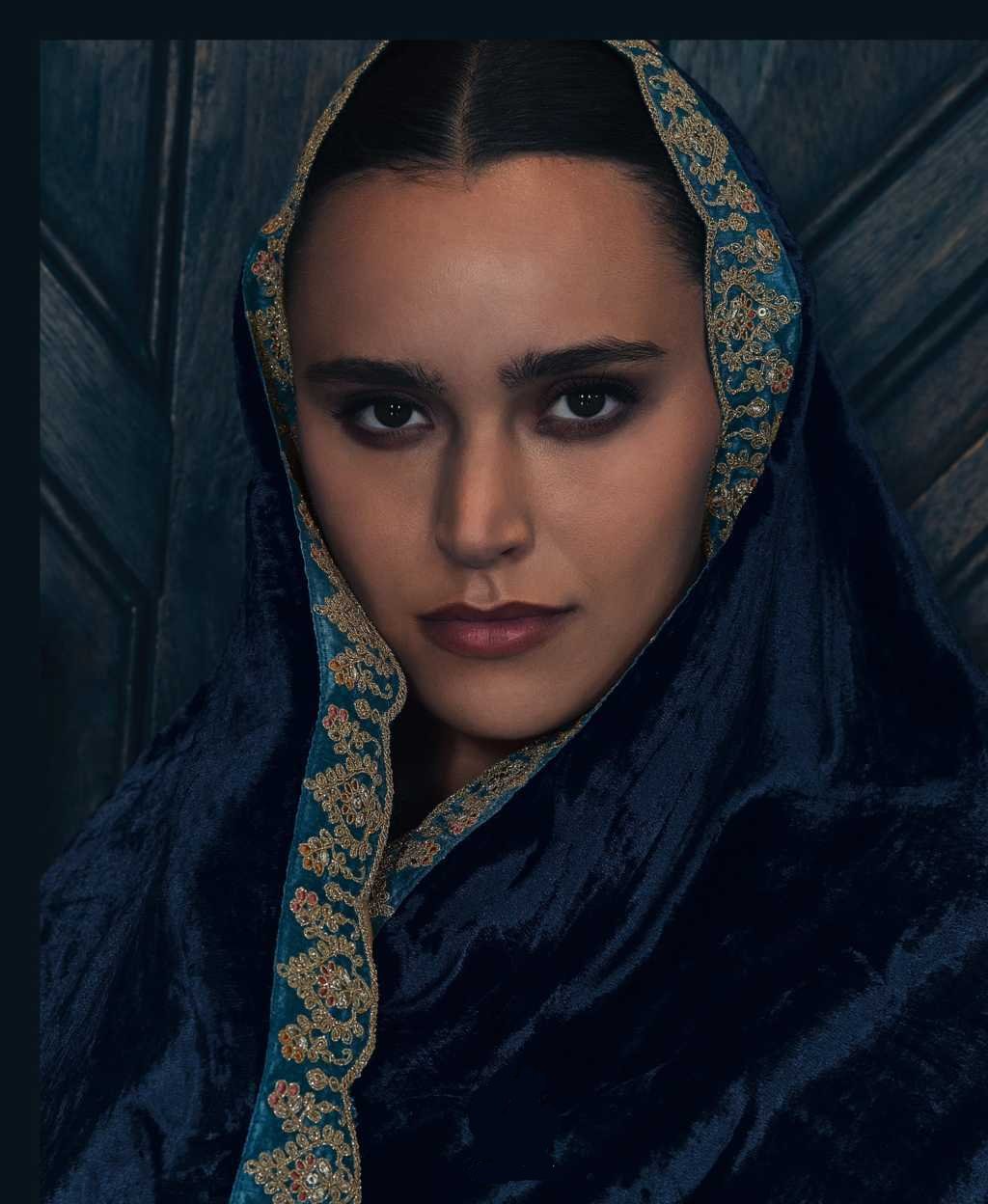 Heavy Embroidered Designer Pakistani Suit Set Fabric