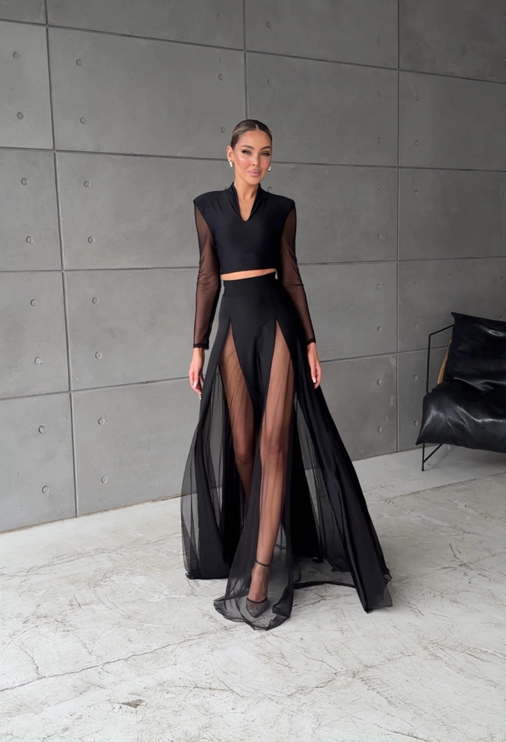 Daisy New Fashion V-neck Mesh Splicing Long Sleeve Shirt Elegant Half Skirt Women's Set