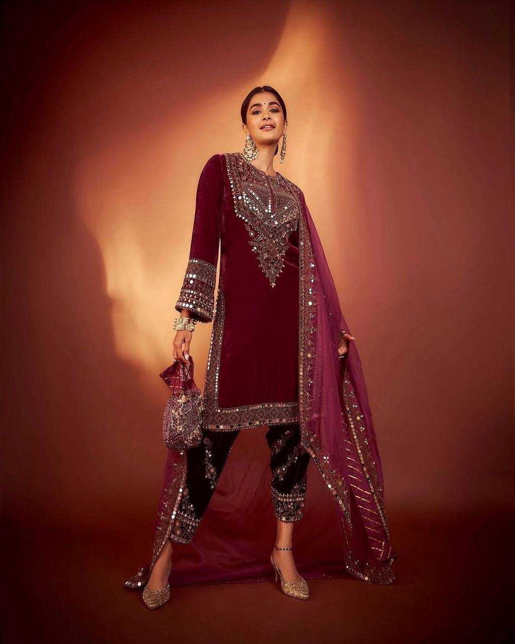Kashmiri Velvet Embroidery Ladies Silk Ladies Party Wear Suit