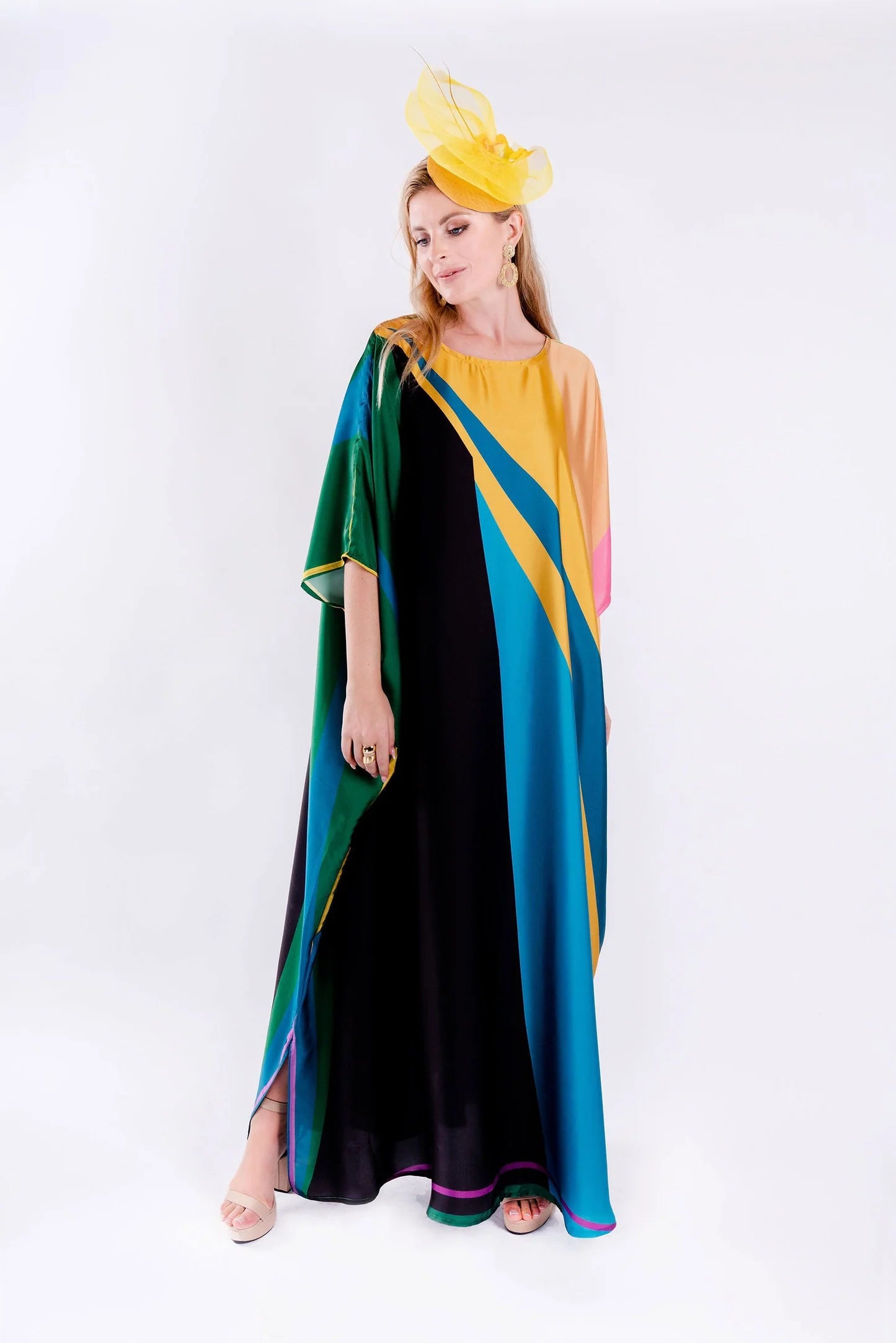 Silk Sculpt Abstract Elegance Kaftan