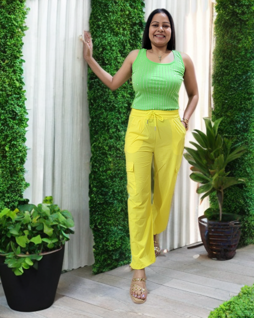 Women Relaxed Fit Balloon Joggers With Multicoloured Strips