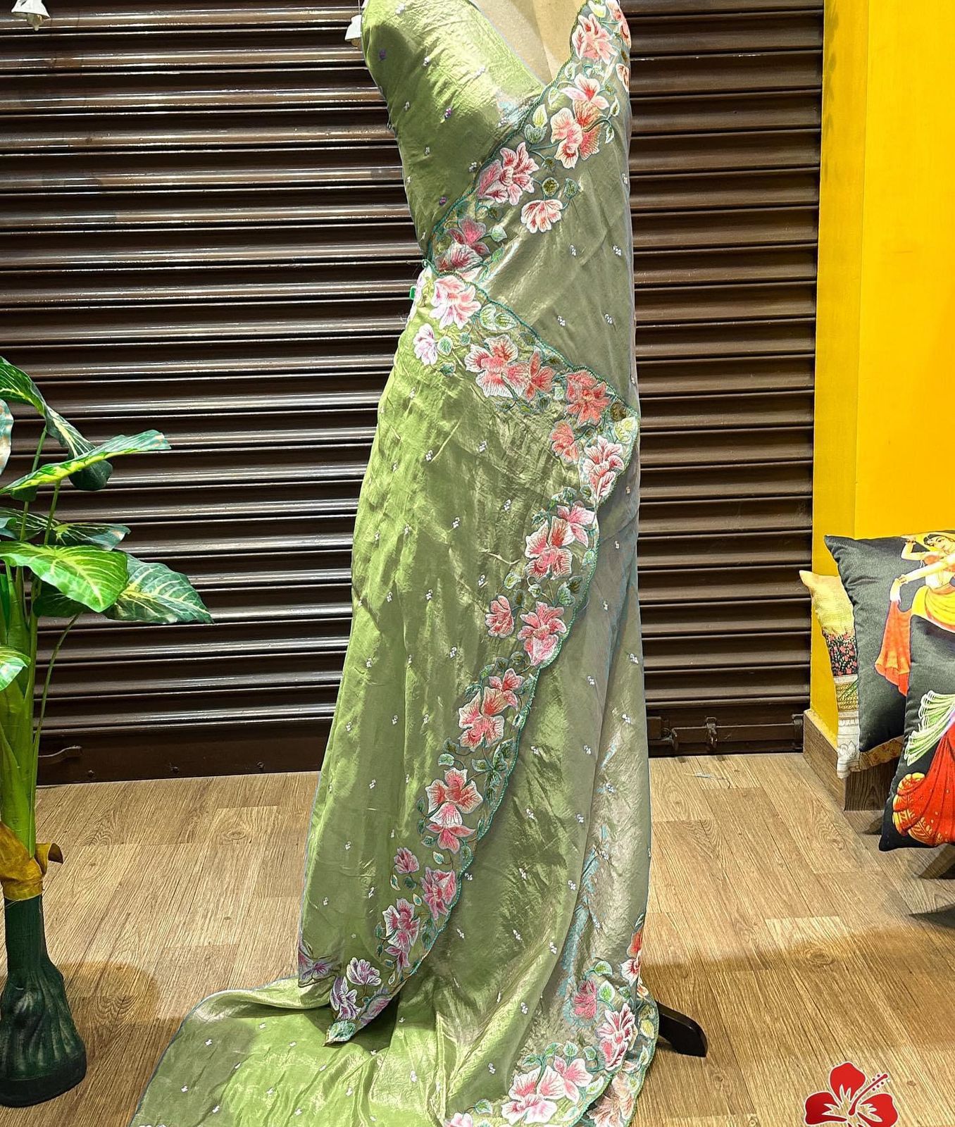 Women Designer Flower Embroidered Saree