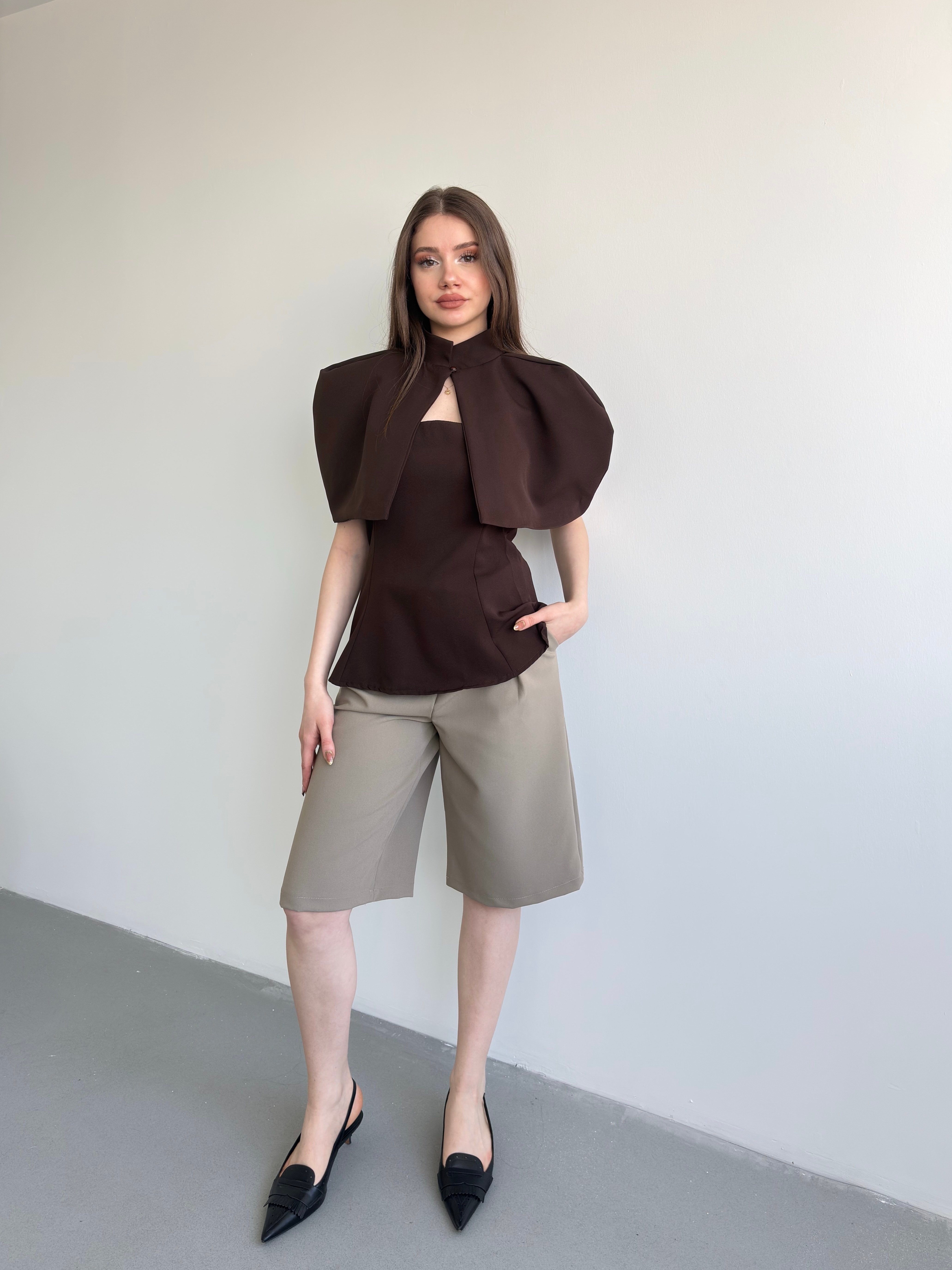 Venice Shoulder Cape & Blouse Set