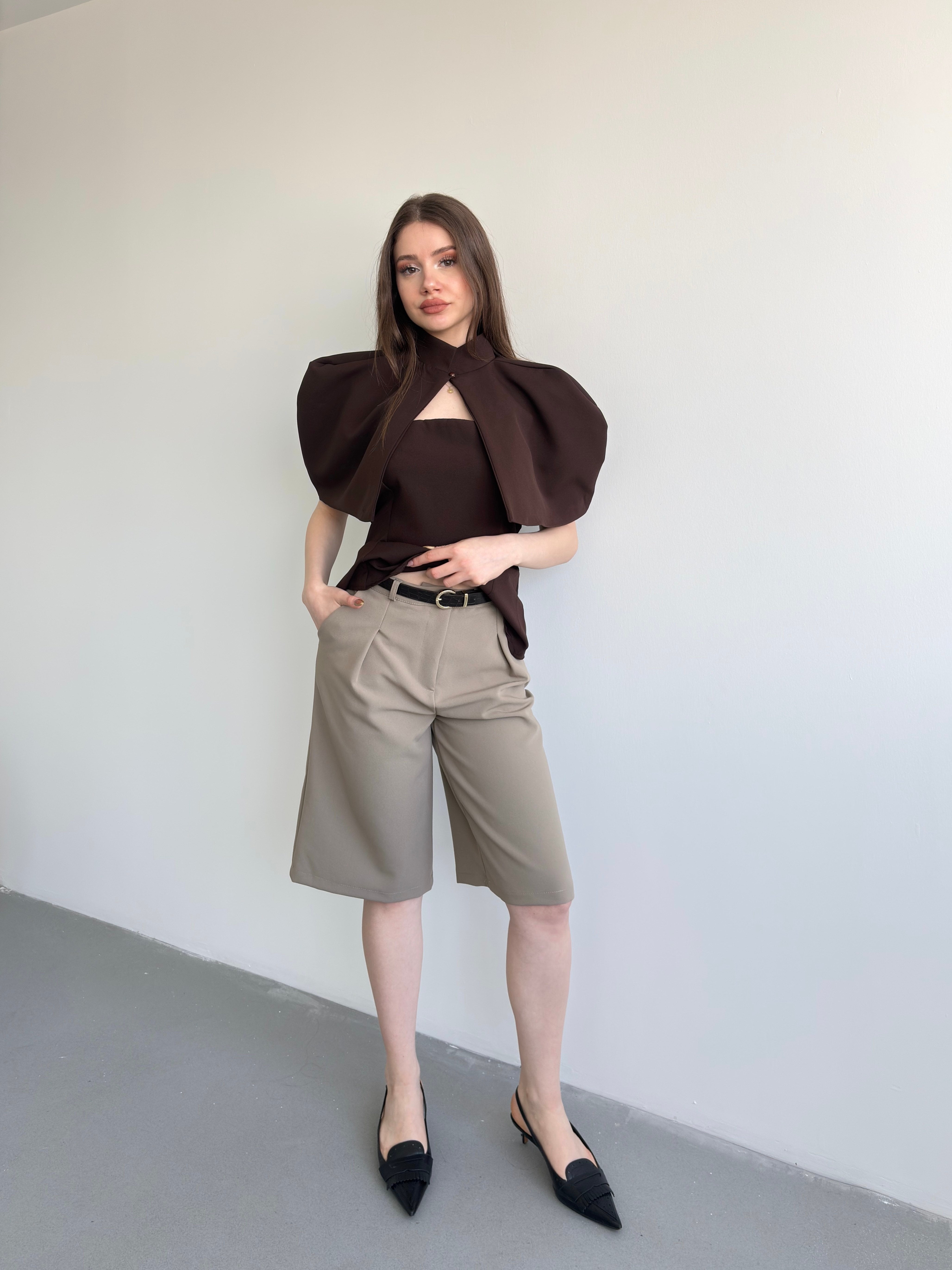 Venice Shoulder Cape & Blouse Set